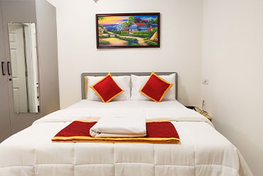 Grand Comfort ITC offers budget to luxury Service Apartments & Guest House   in  North Bangalore. Enjoy comfort, convenience & top hospitality for all stays.