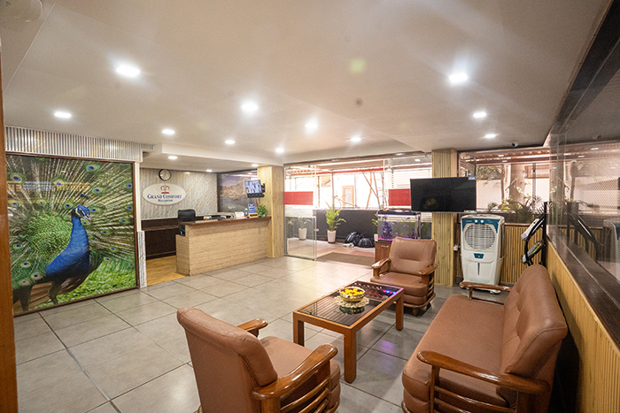 Grand Comfort Kalyan Nagar — Living Area